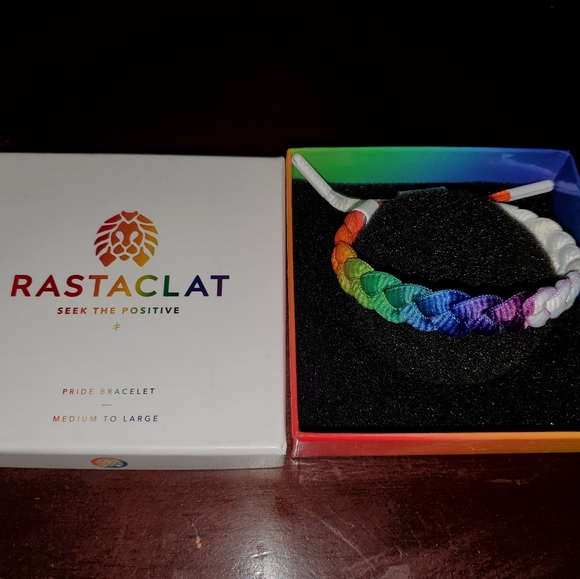 Bracelet - Picture 2 of 2